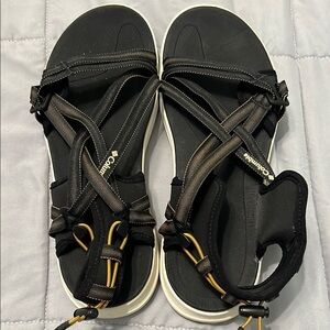 Columbia Black Sandals. Women’s size 8. No tags but never worn.